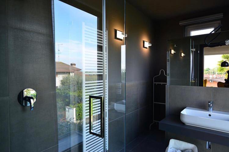Extra Urbano - Lago Di Garda - Adults Only Понті-суль-Мінчіо Екстер'єр фото
