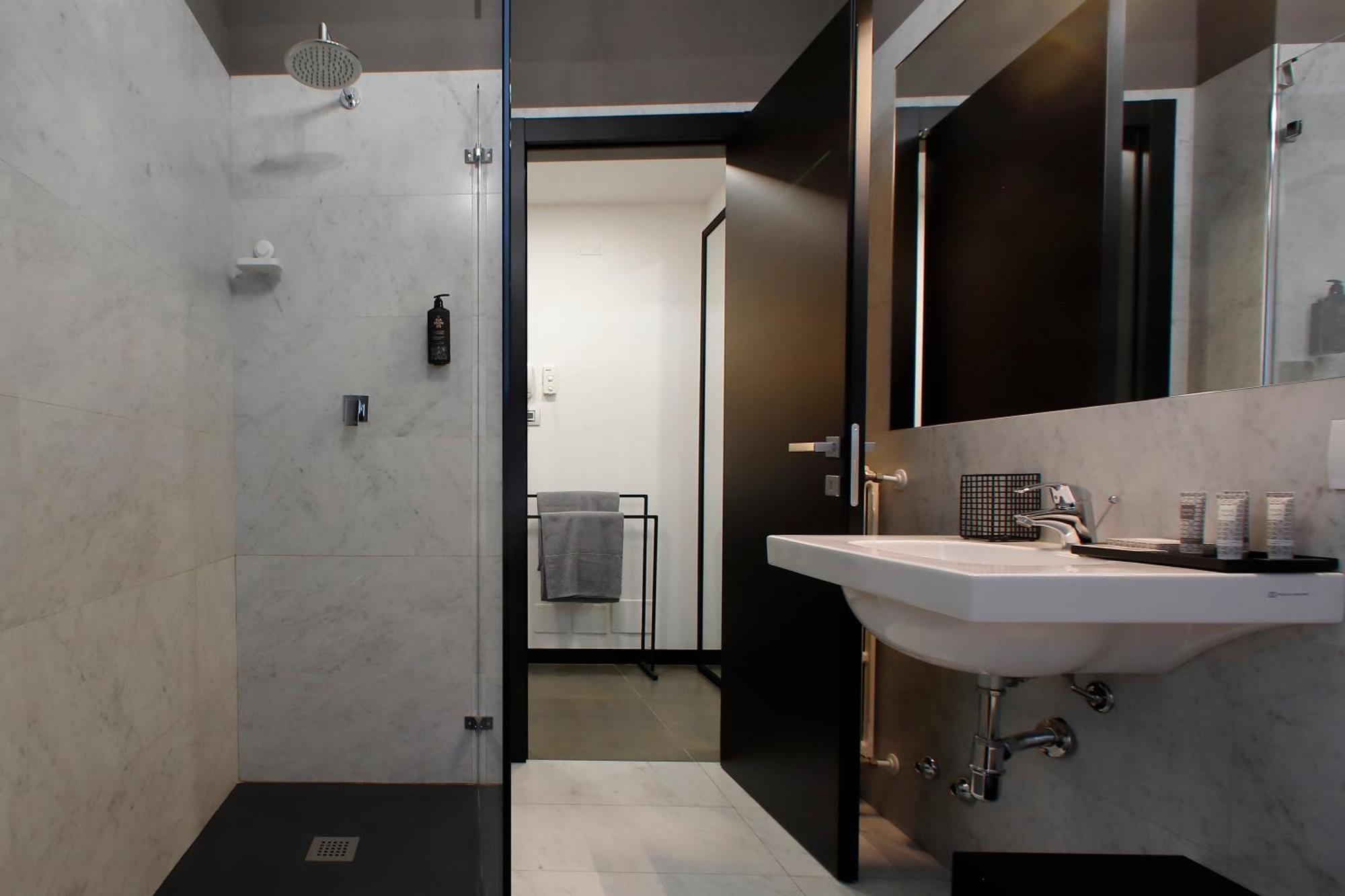 Extra Urbano - Lago Di Garda - Adults Only Понті-суль-Мінчіо Екстер'єр фото